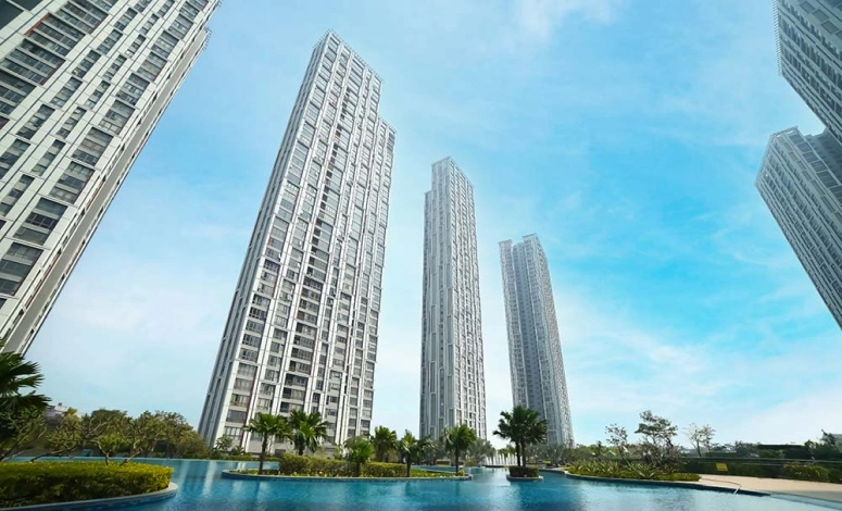 Urbana Phase II Gallery 1